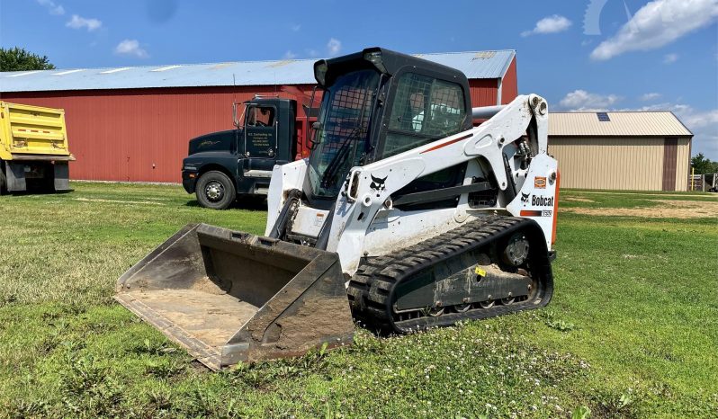
								2013 Bobcat T650 Compact Track Loader full									