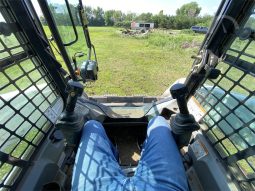 
										2013 Bobcat T650 Compact Track Loader full									