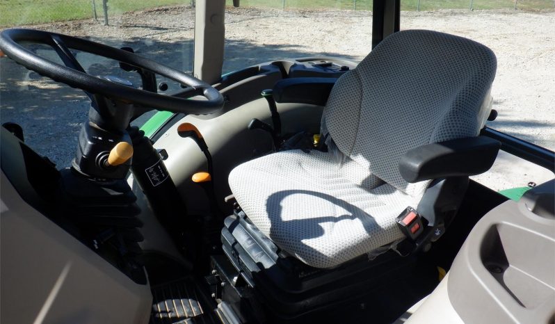 
								2015 John Deere 5055E Tractor 4WD, Cab full									