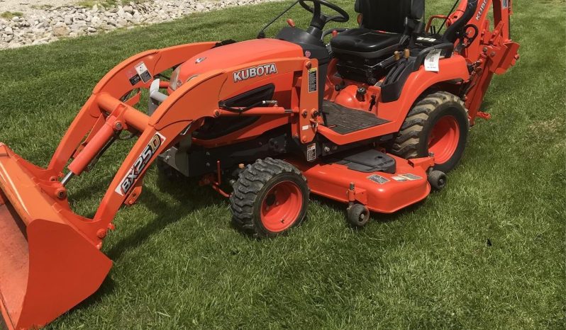 
								2017 Kubota BX25D Compact Tractor full									
