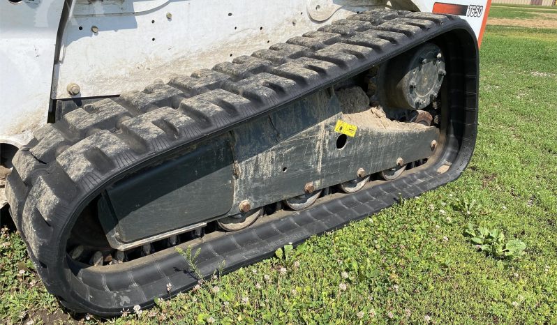 
								2013 Bobcat T650 Compact Track Loader full									