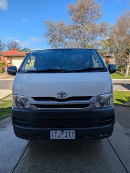 
										2010 TOYOTA HIACE LWB 4 SP Auto full									