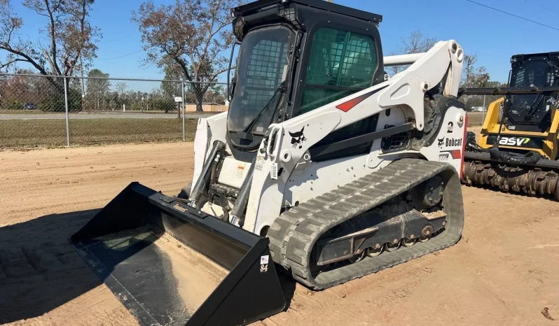
								2017 Bobcat T770 High Flow 2-Speed full									