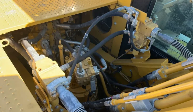 
								2019 Caterpillar 326FL Hydraulic Excavator full									