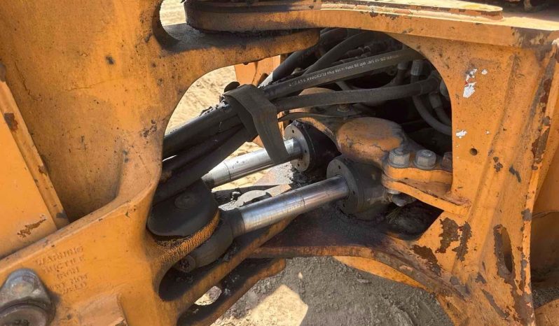 
								2015 CASE 580SN Backhoe Loader full									