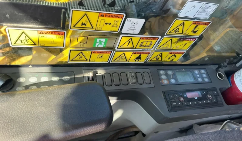 
								2019 Caterpillar 326FL Hydraulic Excavator full									