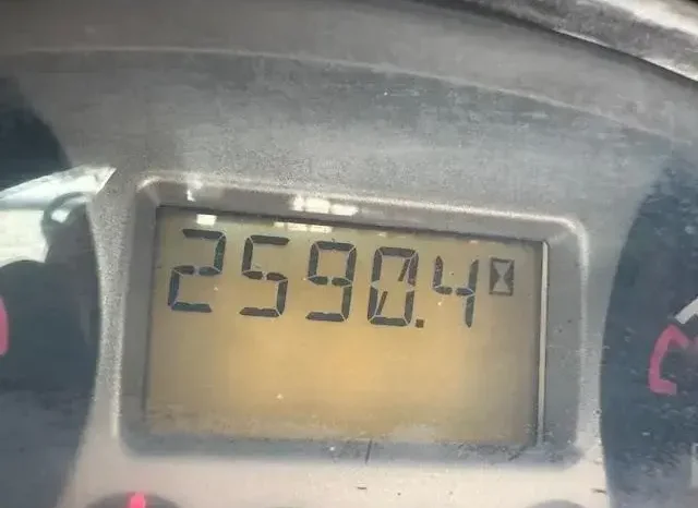 
								2010 Bobcat S650 Skid Steer full									