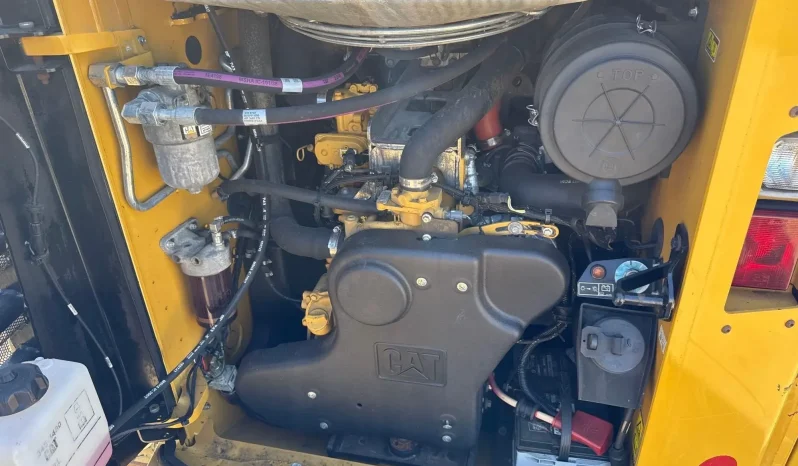 
								2018 Caterpillar 299D2 track Loader full									