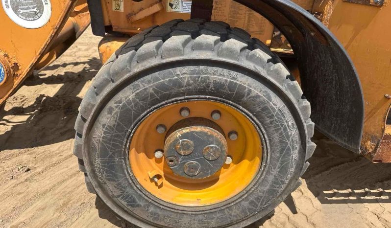 
								2015 CASE 580SN Backhoe Loader full									