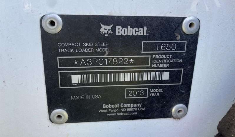 
								2013 Bobcat T650 Compact Track Loader full									